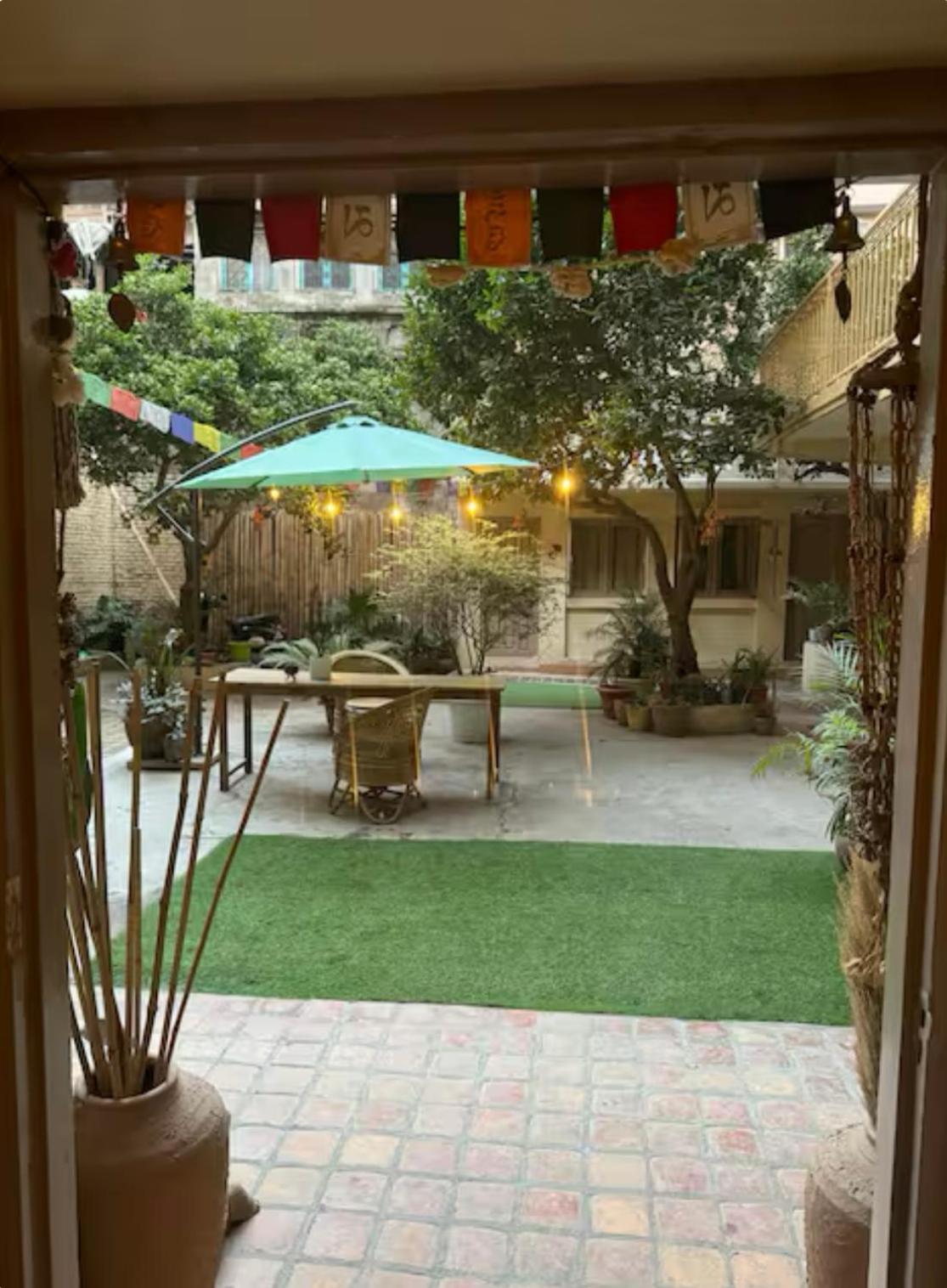 شقة The Melo Pomelo Courtyard. كاتماندو المظهر الخارجي الصورة